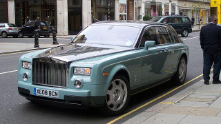 Illustration for article titled The Ten Most Obnoxious Status-Symbol Cars